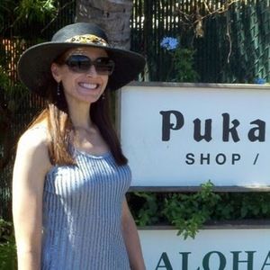 Meet your Posher, Debbie